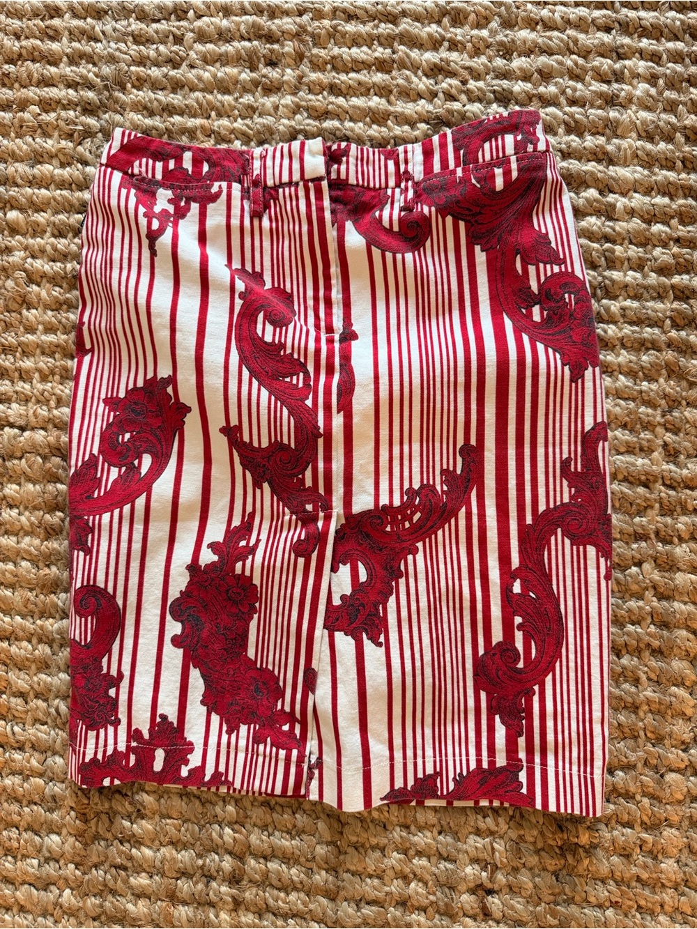 Moschino vintage red and White Baroque Stripe Pencil knee length Skirt